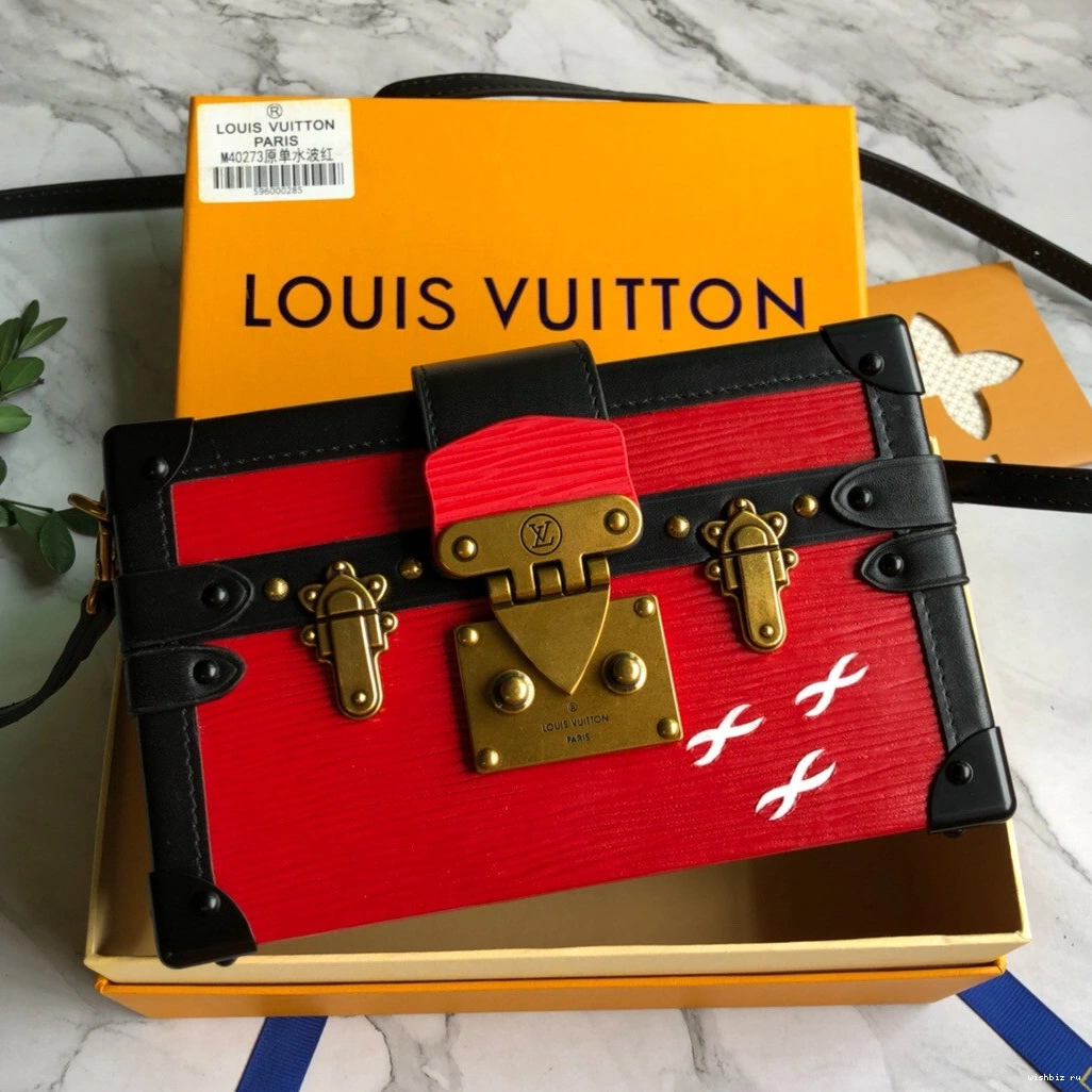 WIS LOUIS PETITE VUITTON MALLE 0810